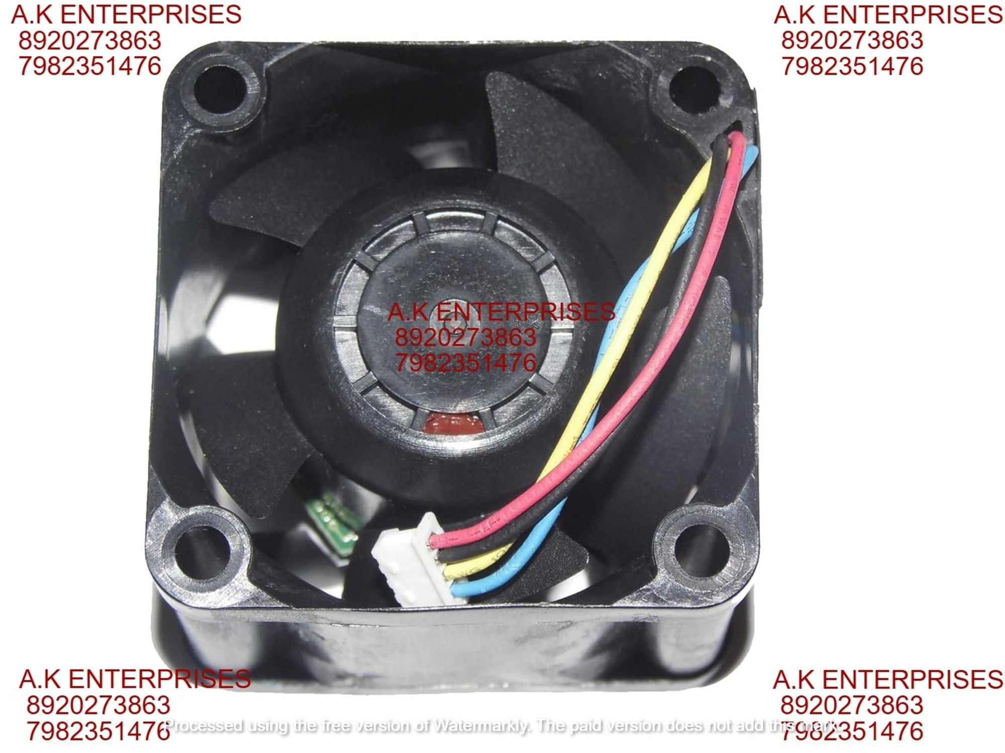 Nidec W40S12BS4A5-07 Axial Fan 12V-0.73A DC Brushless Air Cooling Fan 4800 RPM 40 * 40 * 28mm 4-Wire