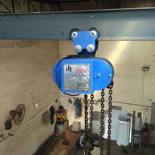 Chain Hoist With Pull Push Trolly