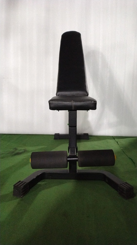 Incline Bench - Grade: Commercial Use