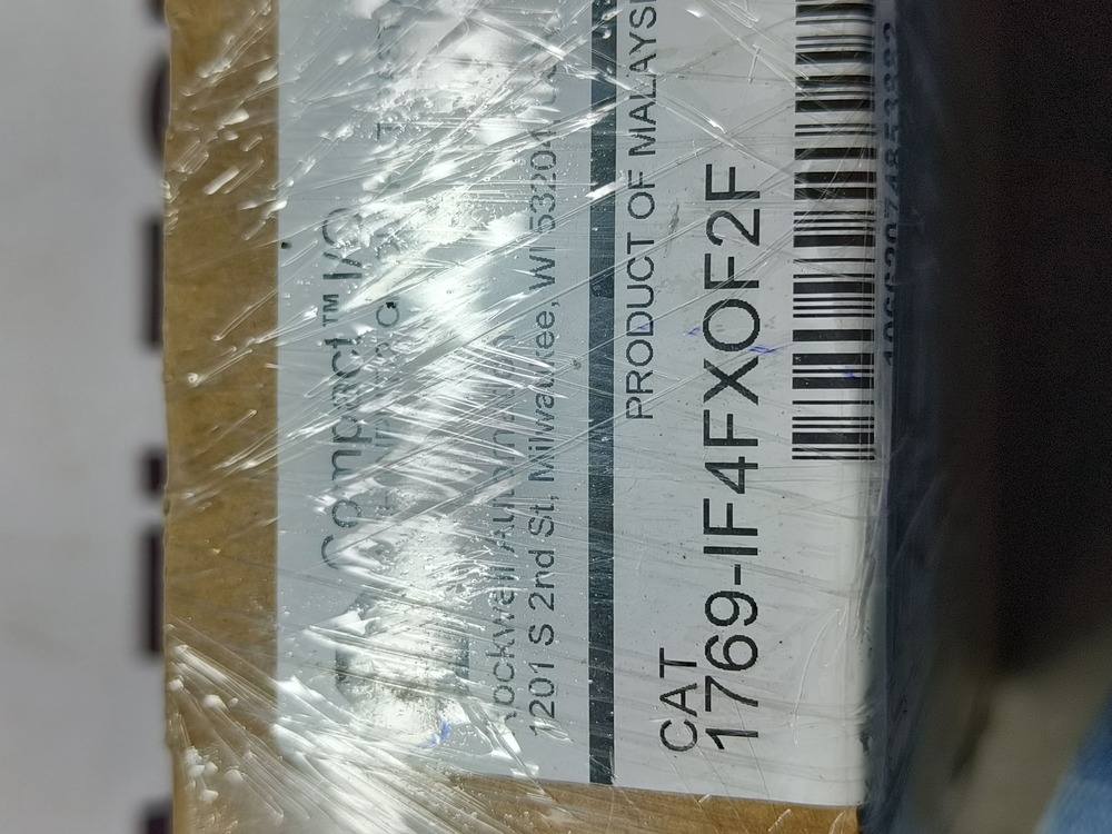 ALLEN BRADLY 1769-IF4FX0F2F ANALOG COMBINATION MODULE