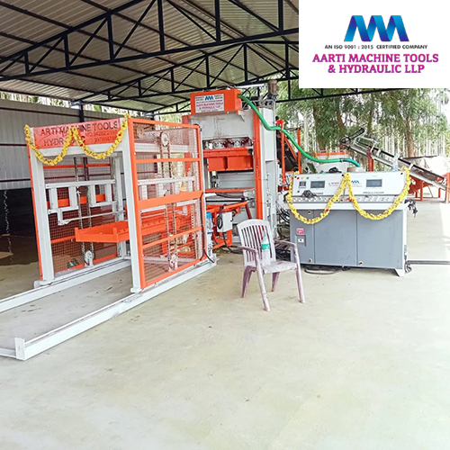Solid Concrete Block Making Machine - General Use: Industry