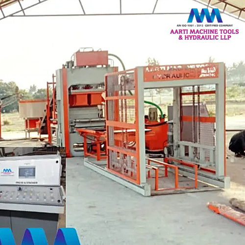 Fully Automatic Brick Making Machine With Batching System - Color: Orange And Cream