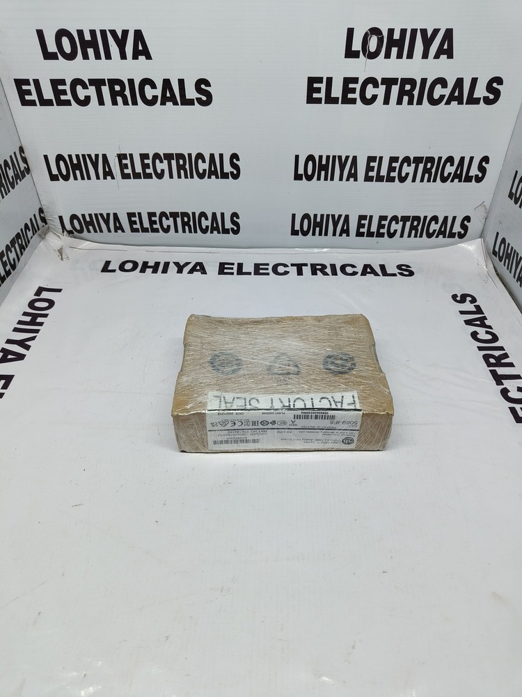 ALLEN BRADLY 5069-IF8 ANALOG INPUT MODULE
