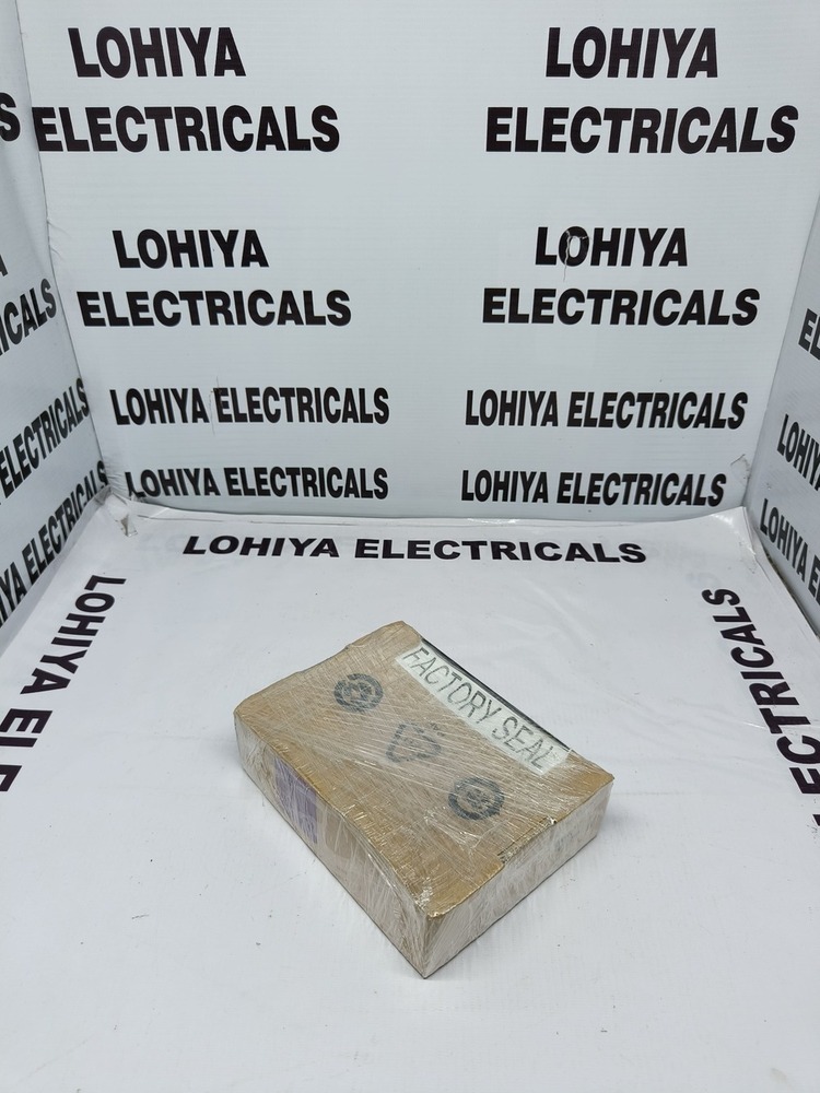 ALLEN BRADLY 5069-IF8 ANALOG INPUT MODULE