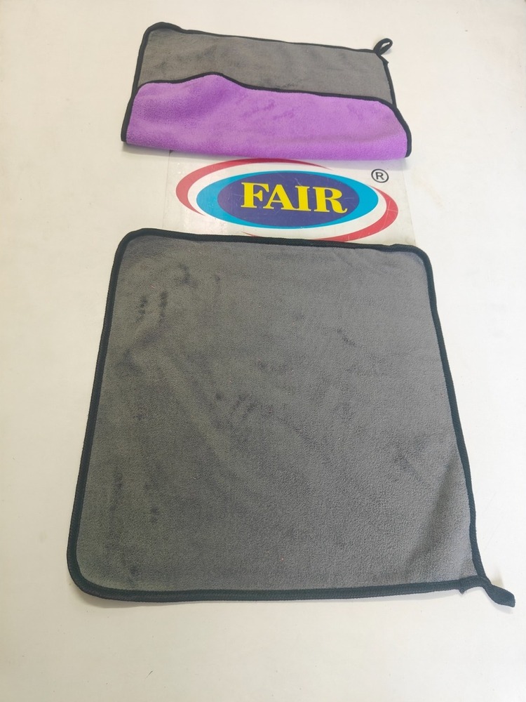 600gsm Microfiber Towl - Color: Multicolour