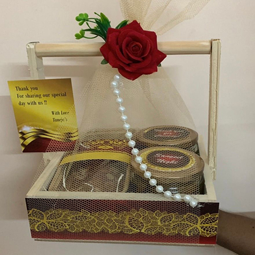 Wedding Hampers - Color: Different Available