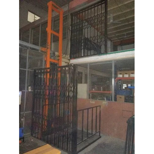 Commercial Goods Lift