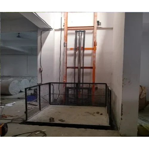 Hydraulic Industrial Goods Lift