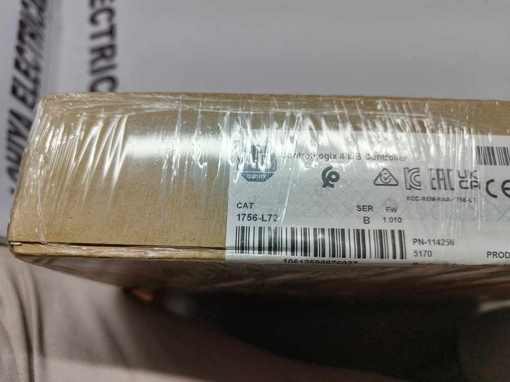Allen Bradly 1756-l72 Programmable Controller Module - Industrial Grade Plastic And Metal, 140x35x145 Mm, Controllogix L7x Processor, 4 Mb Memory, Usb 2.0, Sd Card Storage, Redundancy Capable