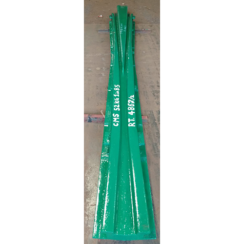 52 Kg 1 In 8.5 Cms Crossing - Color: Green