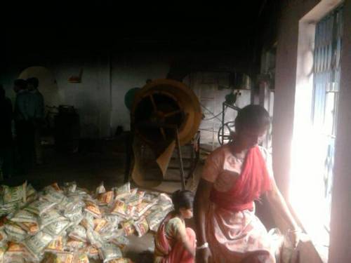 मुरी प्लांट क्षमता: 300-400 किलोग्राम/घंटा