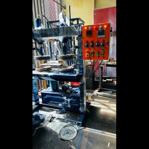 पैनल में हाइड्रोलिक डबल सिलेंडर डबल डाई सेमी ऑटोमैटिक मशीन