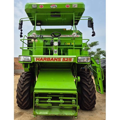 Agriculture Combine Harvester - Color: Green