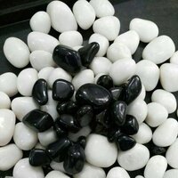 Natural jet black polished pebbles for garden decoration and home interior decoration