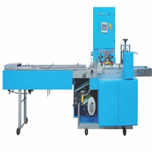 CUTLERY PACKING MACHINE