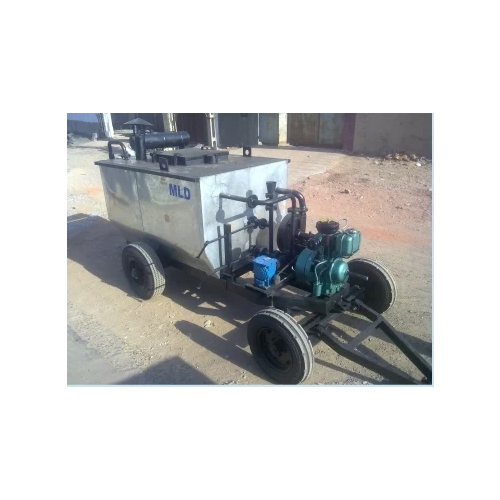 Tractor Mounted Bitumen Sprayer - Automatic Grade: Automatic