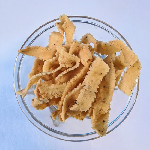 Rice Pepper Ribbon Pakoda - 250g Bag, Crispy Fried Snack with Rice Flour & Salt, Salty Taste, Vegetarian-Friendly, 6-12 Months Shelf Life