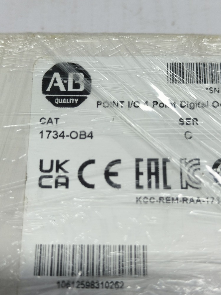 ALLEN BRADLY 1734-OB4 OUTPUT MODULE