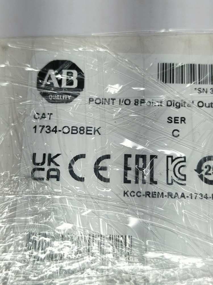 ALLEN BRADLY 1754-OB8EK DIGITAL OUTPUT MODULE