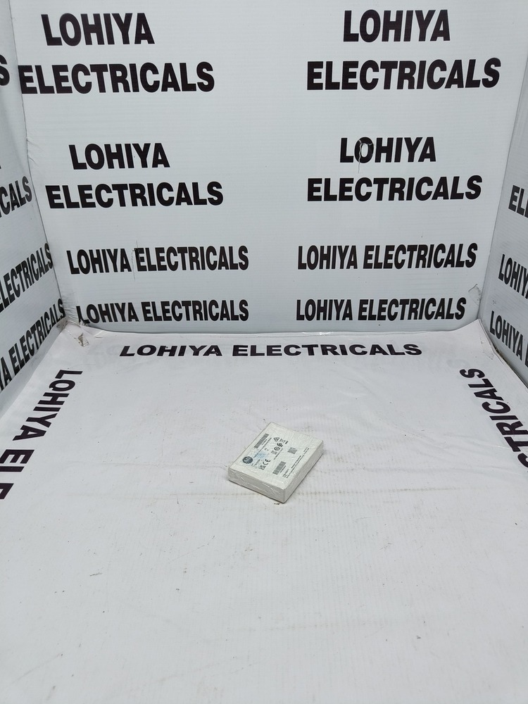 ALLEN BRADLY 1734-OE2V ANALOG OUTPUT MODULE.