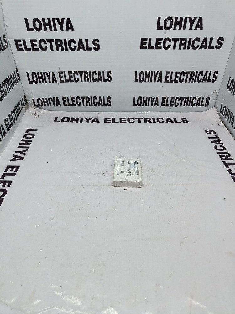 ALLEN BRADLY 1734-OE2V ANALOG OUTPUT MODULE.