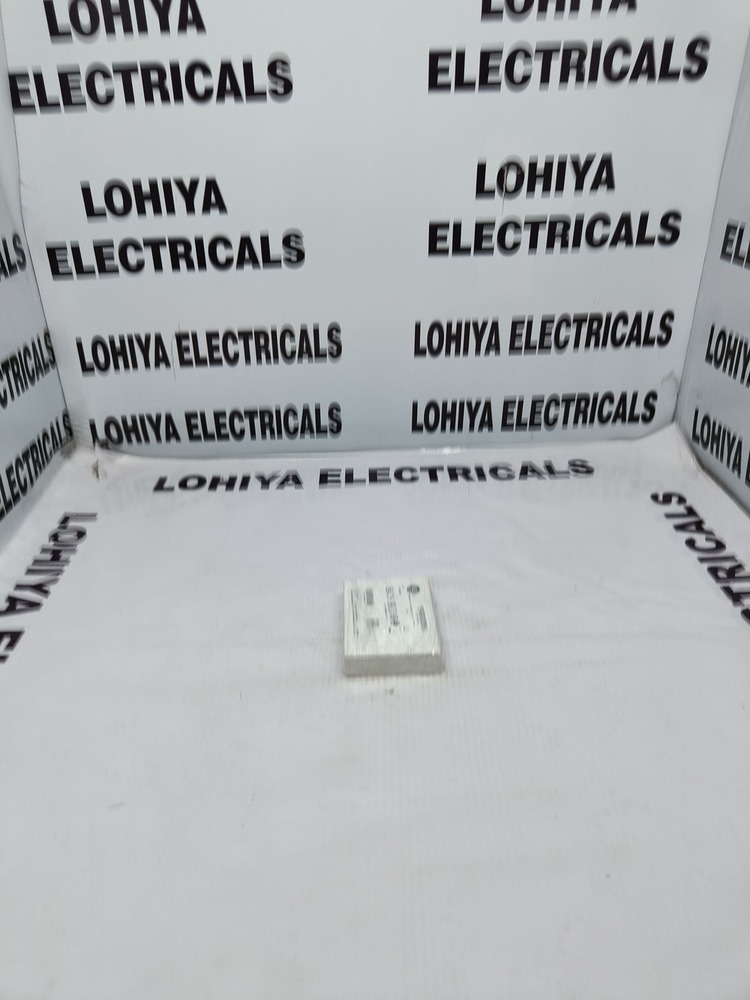 ALLEN BRADLY 1734-IB8 DIGITAL INPUT MODULE