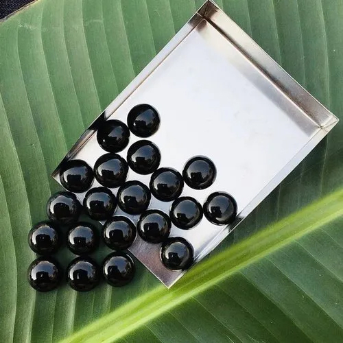 Natural Black Onyx Gemstone - Hardness: Rigid