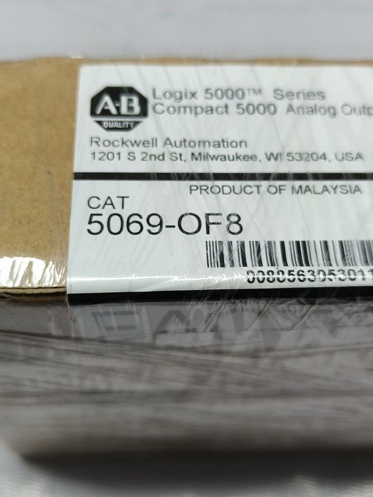 ALLEN BRADLY 5069-OF8 ANALOG OUTPUT MODULE