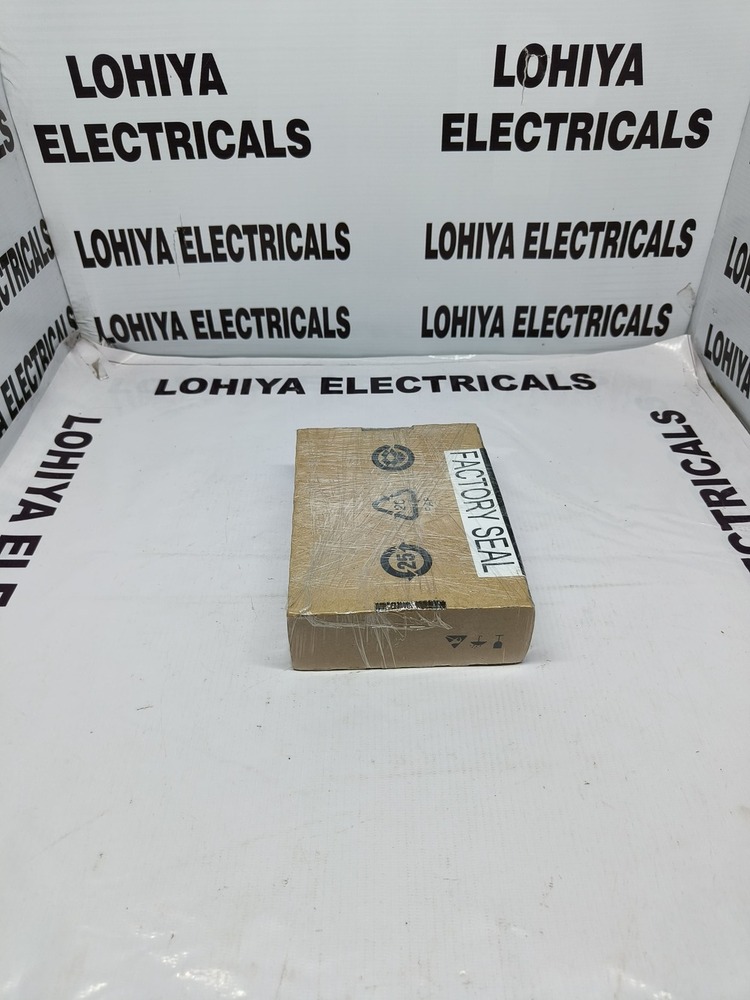 ALLEN BRADLY 5069-OF8 ANALOG OUTPUT MODULE