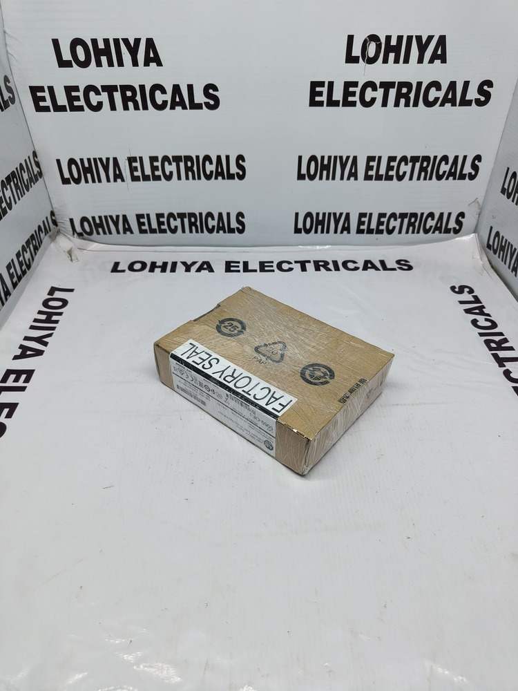 ALLEN BRADLY 5069-OF8 ANALOG OUTPUT MODULE