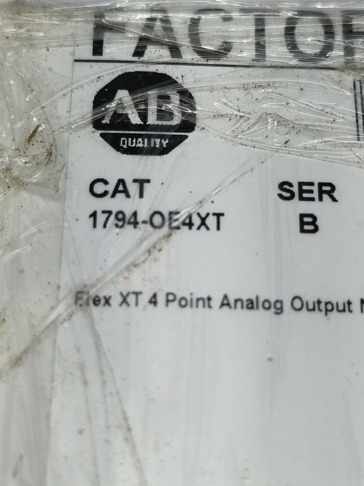 ALLEN BRADLY 1794-OE4XT DISTRIBUTED I/O MODULE