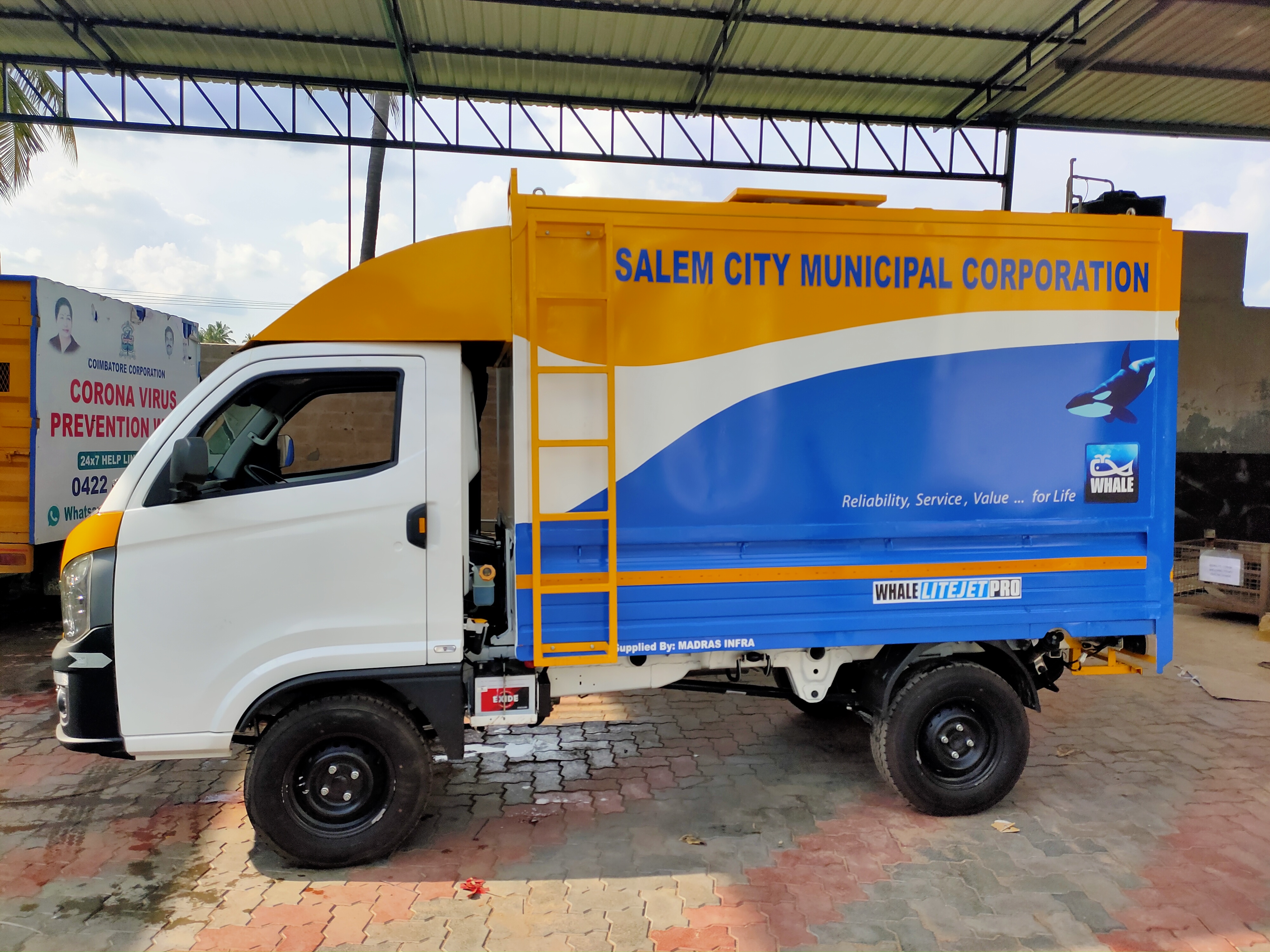Litejet Pro Sewer Jetting Machine - Color: Yellow