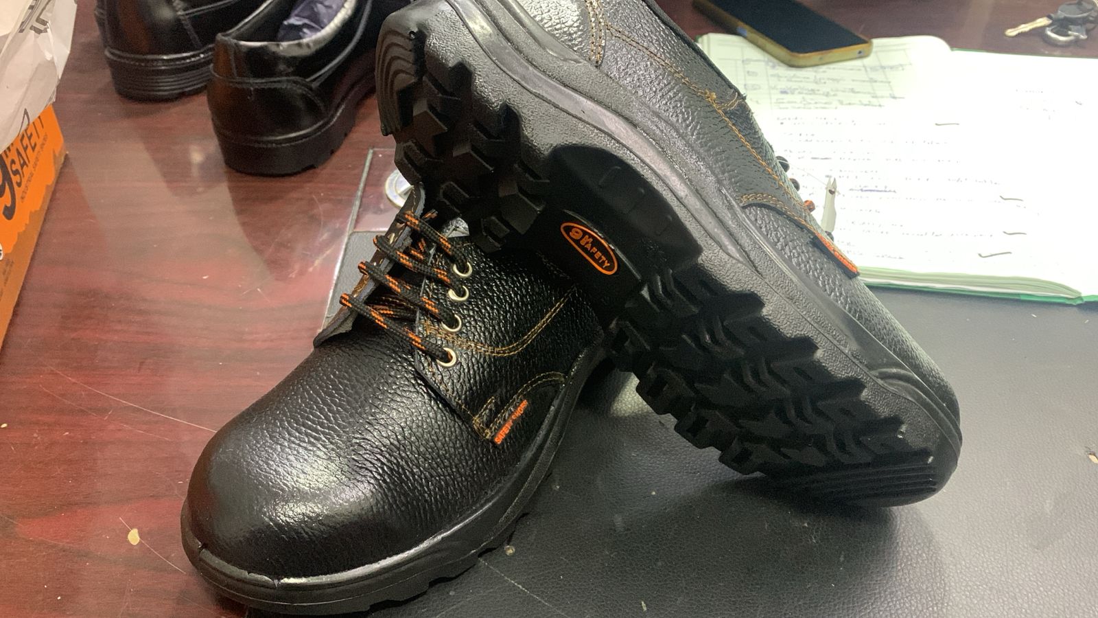 Leather PU Safety Uniform Shoes