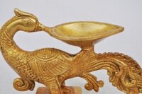 Decorative Brass metal peacock shape candle stand/oil lamp/Aarti Diya