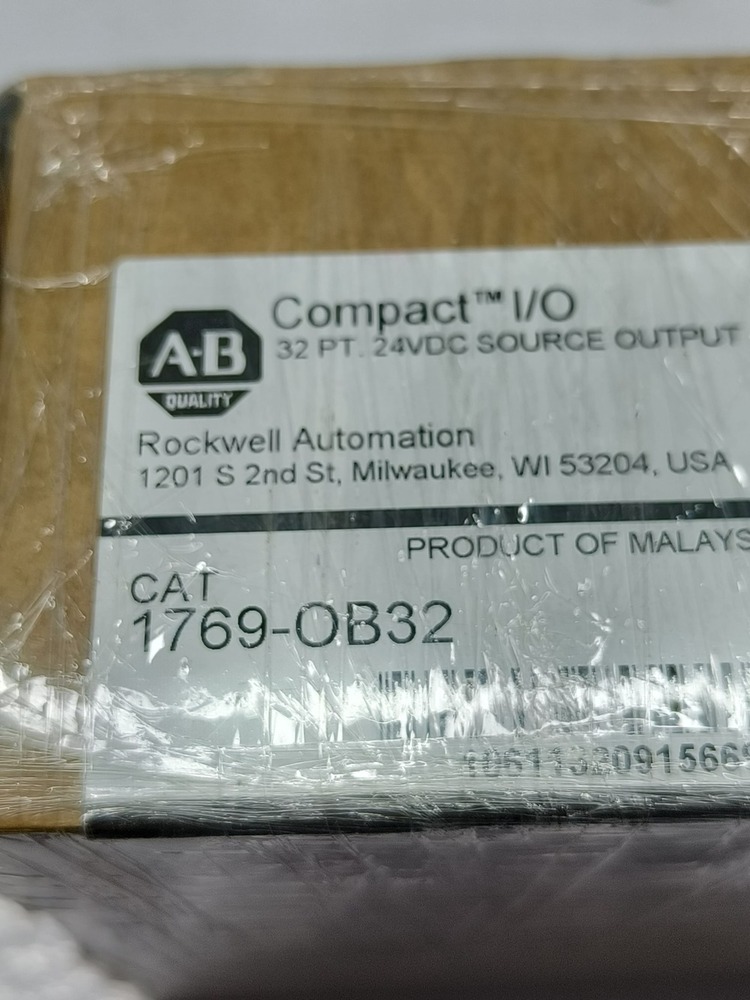 ALLEN BRADLY 1769-OB32 I/O MODULE