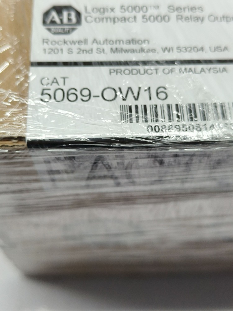 ALLEN BRADLY 5069-OW16 RELAY OUTPUT MODULE