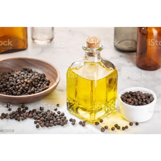 Black Pepper Oil (Piper Nigrum Oil )