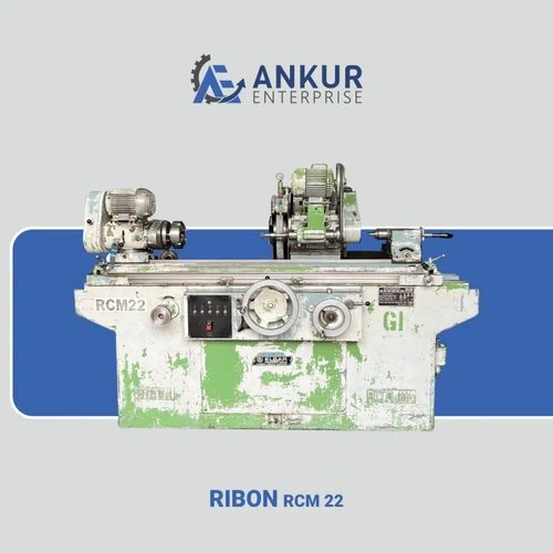 Used Cylindrical Grinder Idod (Mechanical) Make Ribon (Italy) - Color: Green