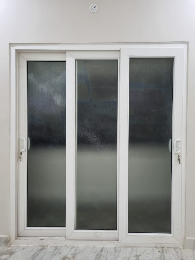 Upvc Sliding Window - Plastic Material | White Color, Industrial And Commercial Application, Smooth Sideward Movement