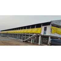 Pvc Poultry Curtains - High-quality Laminated Pvc Material, Customised Sizes, Bright Yellow Color, Manual Operation For Easy Temperature Control And Ventilation