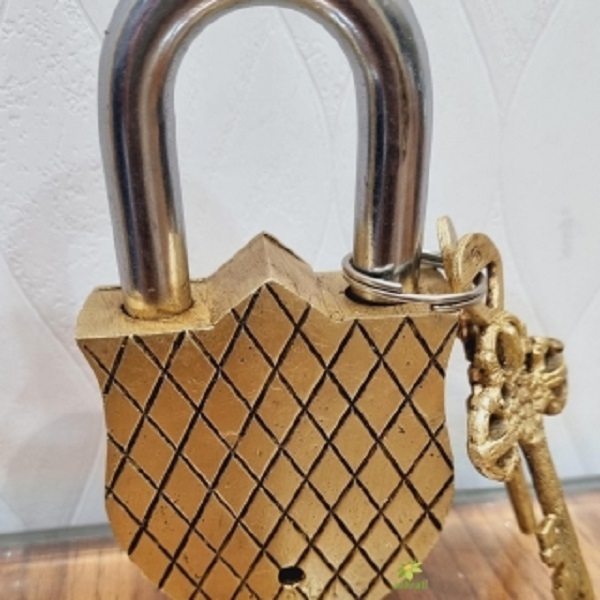 Aakrati Handicraft of Lion Figure Padlock  (Brown)