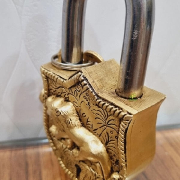 Aakrati Handicraft of Lion Figure Padlock  (Brown)