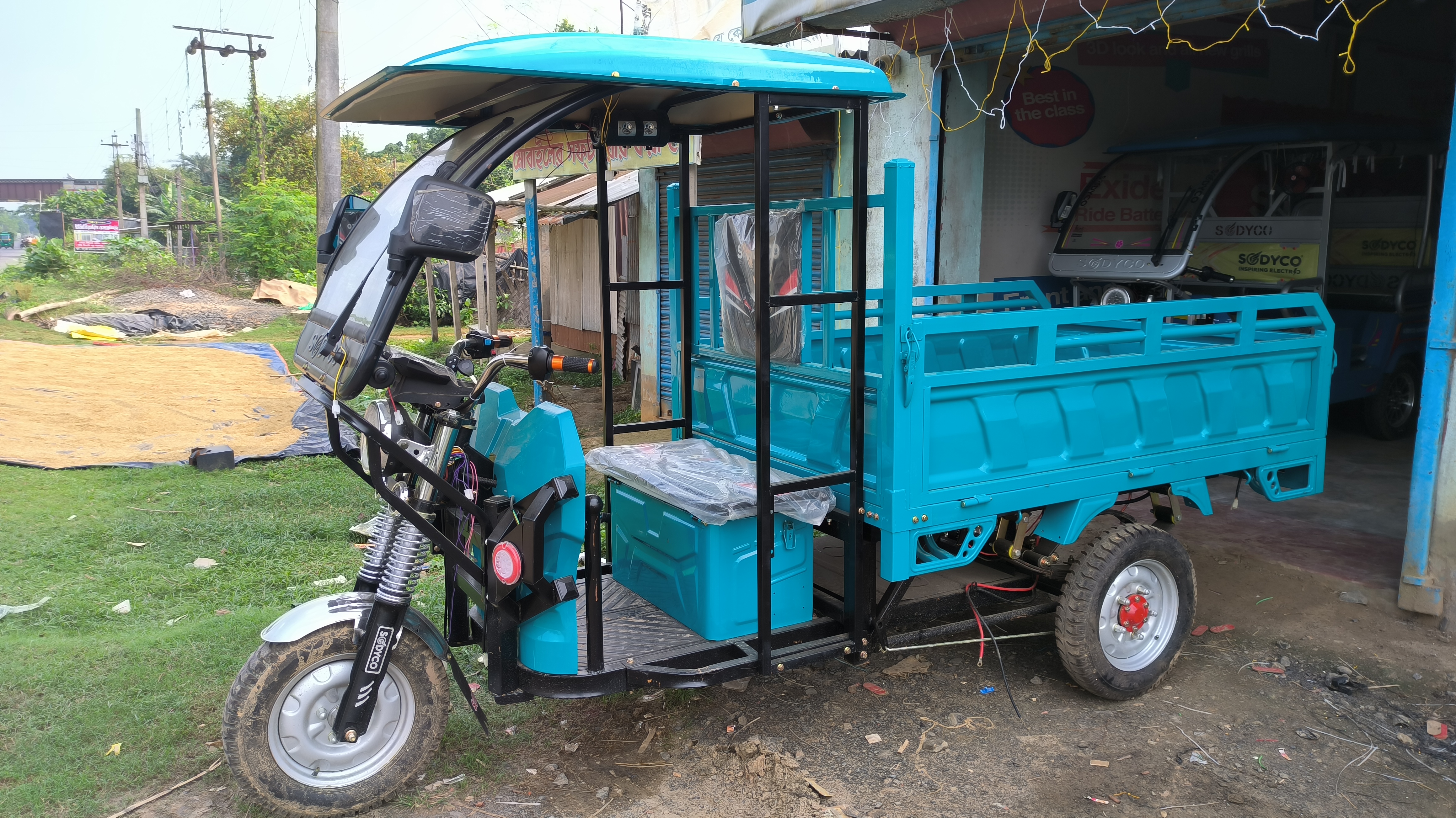 Sodyco Blaze Heavy Duty Loader - Battery Life: 1 Years
