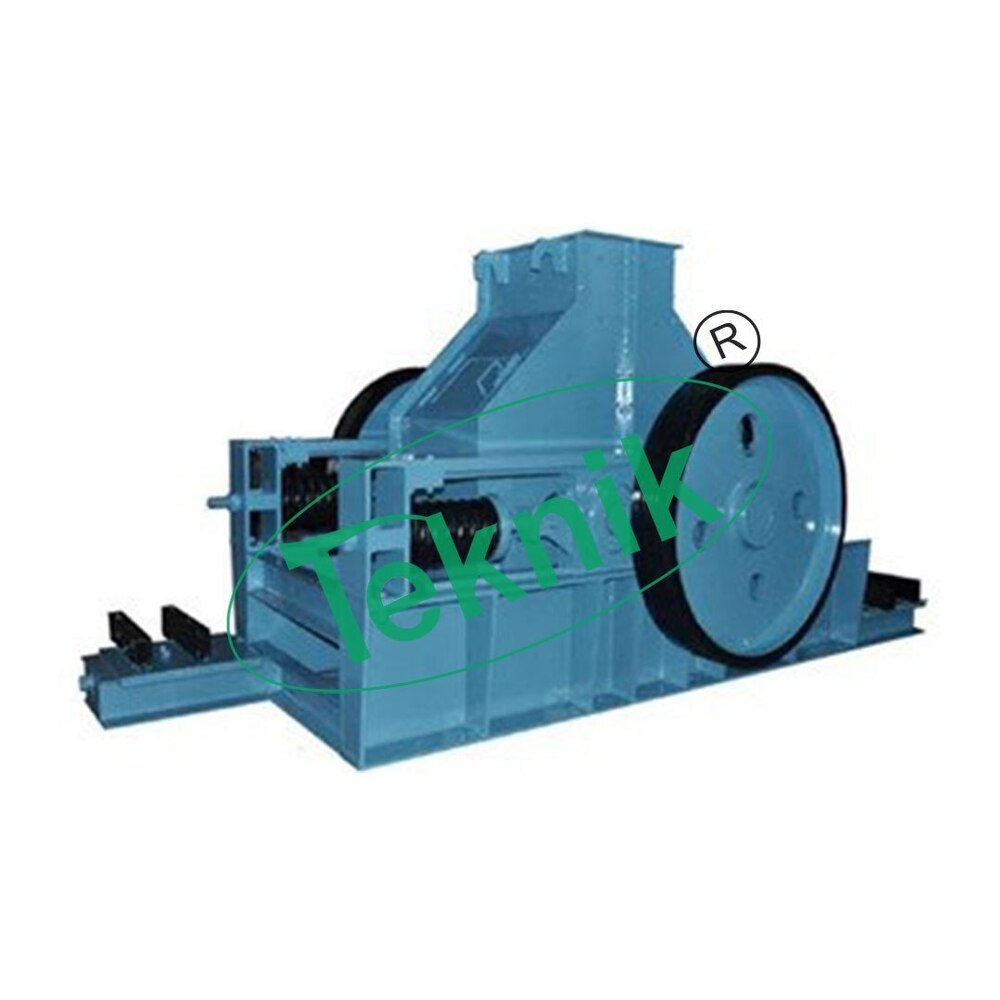 ROLL CRUSHER APPARATUS