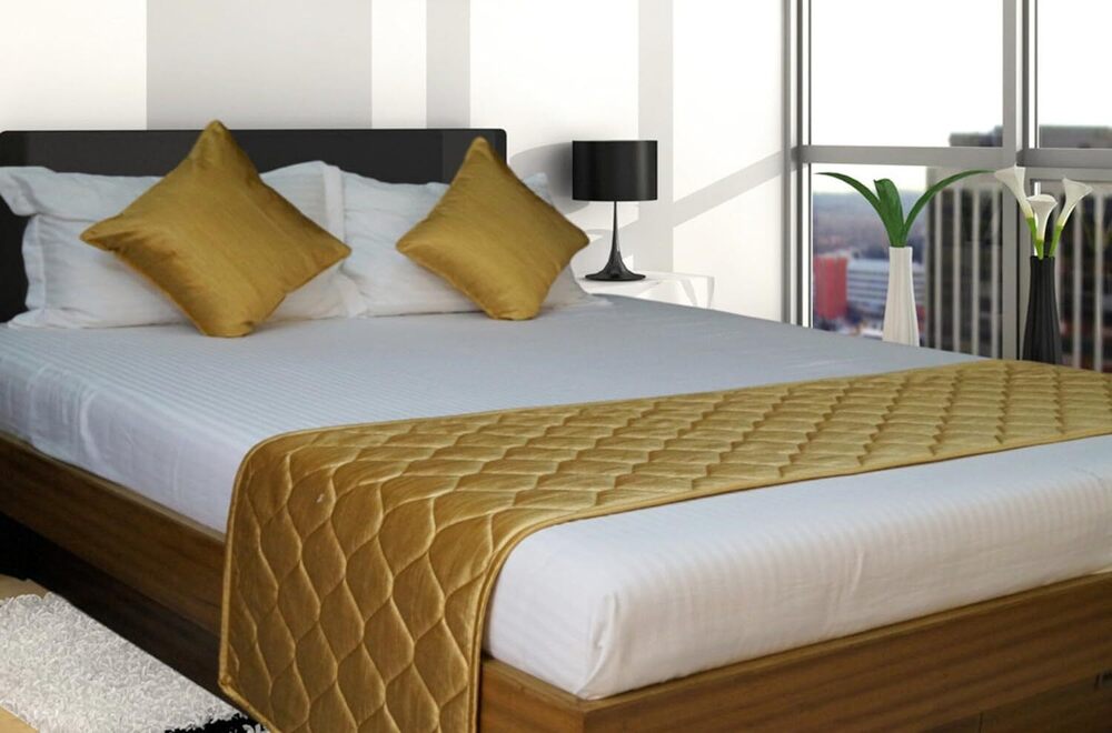 Cushion & Bed Runner Set
