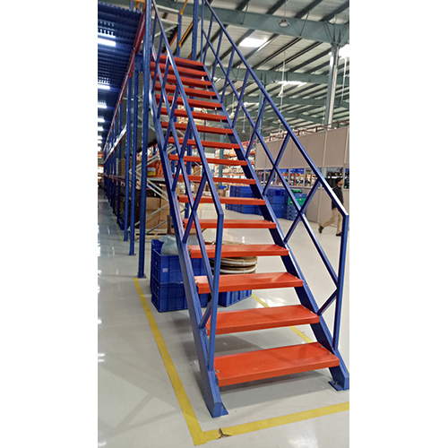 Modular Slide Tool Rack - Color: Blue & Red at Best Price in Hapur ...
