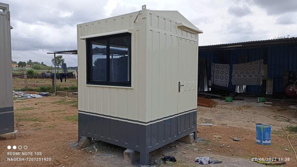 Security Cabin - FRP Roof Material | Durable, Weather-Resistant, Portable Design, Enhanced Safety Features