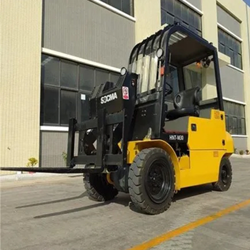 Heavy Duty Forklift Truck - Application: Material Handling