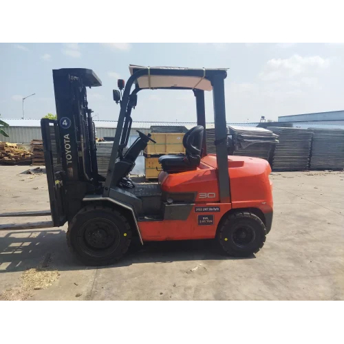 03 Ton Used Toyota Forklift - Application: Lifting