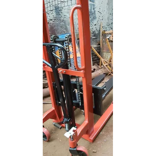 Heavy Duty Hydraulic Manual Stacker - Attributes: Strong